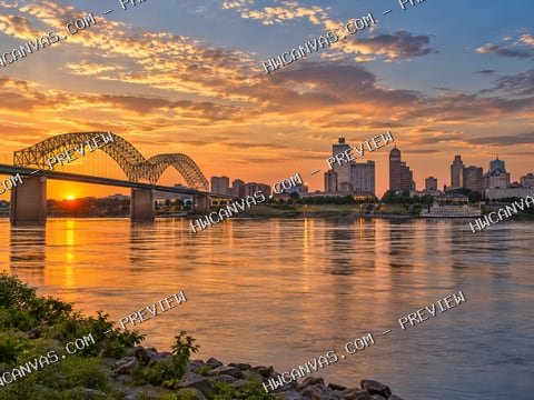Memphis · Skyline mounted canvas preview